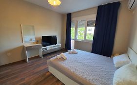 Danny Apartment